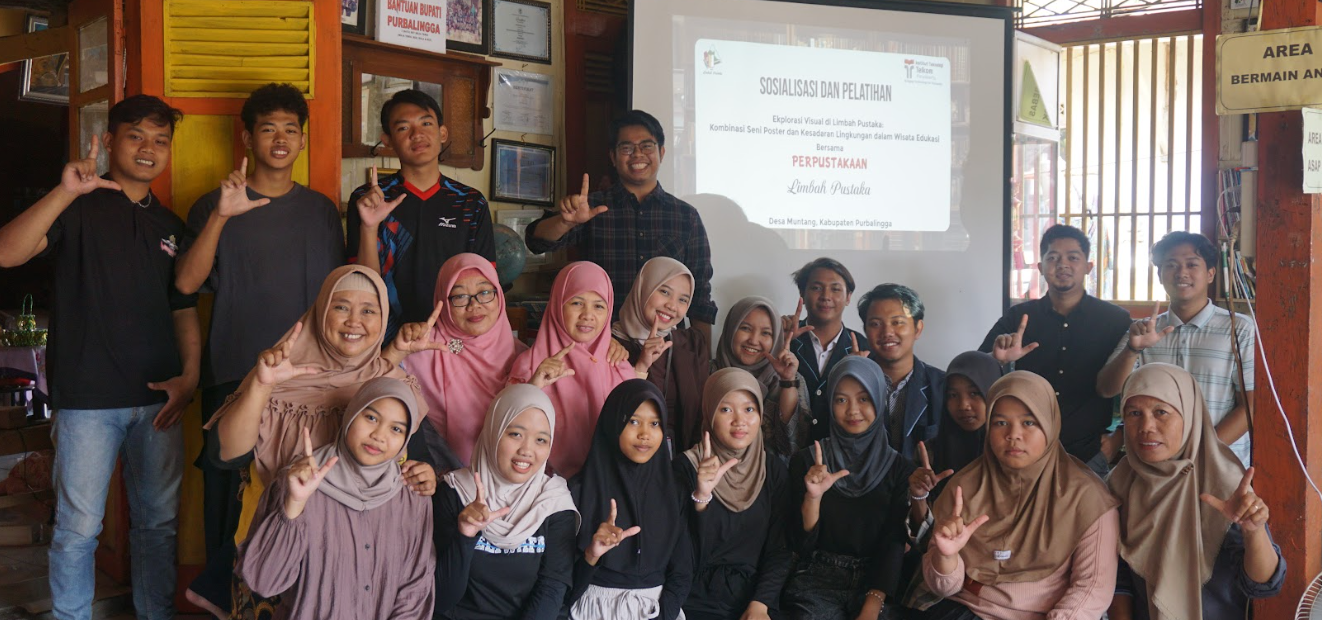Eksplorasi Visual di Limbah Pustaka Desa Muntang