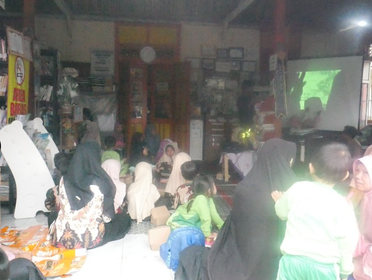sosialisasi dan pelatihan